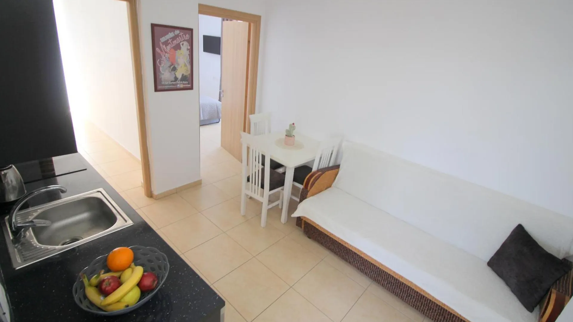 Afrimi Relax Apartments Sarandë 0*,