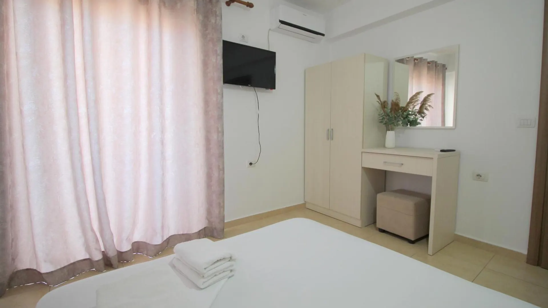 Afrimi Relax Apartments Sarandë 0*,