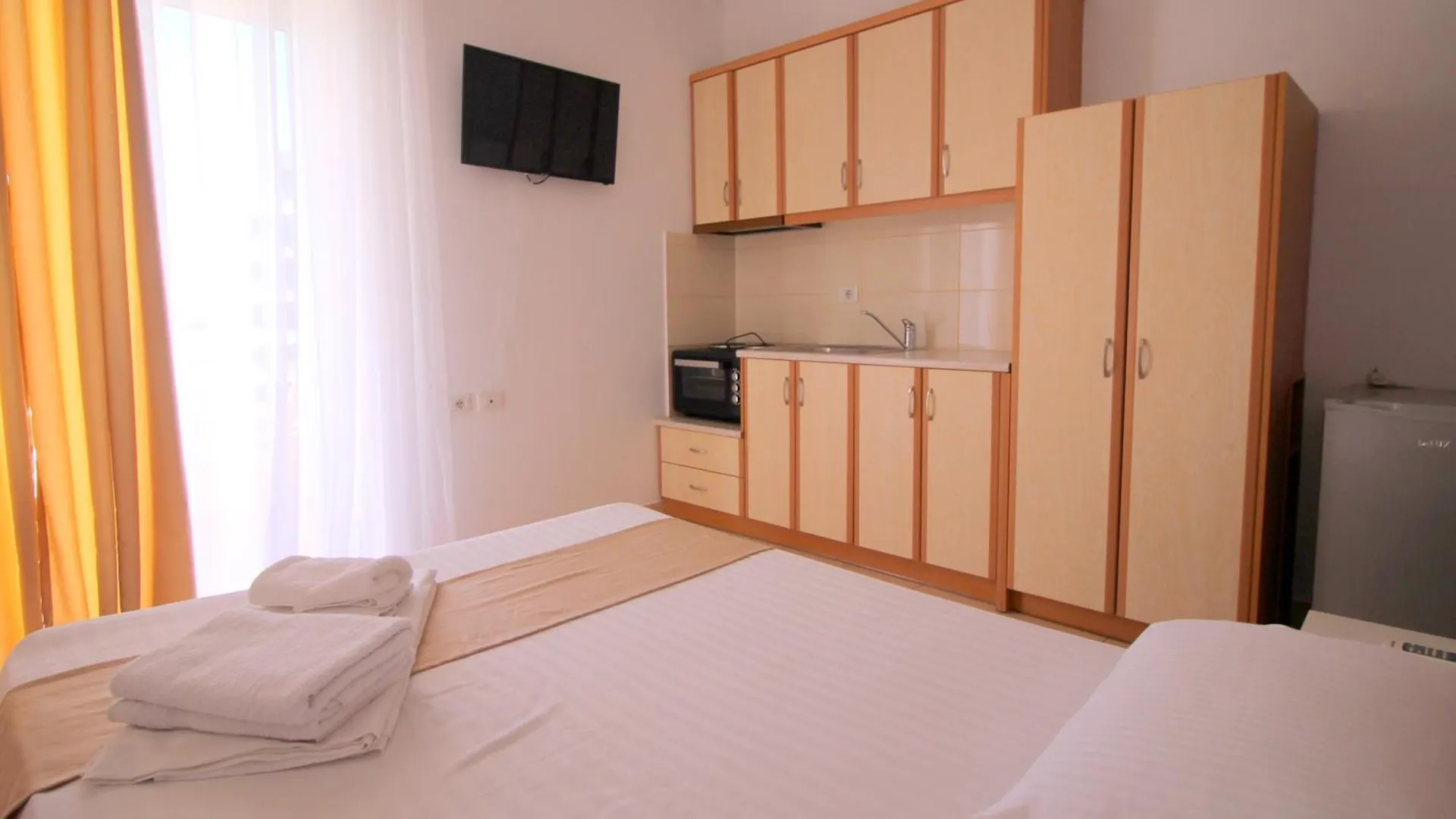 Afrimi Relax Apartments Sarande 0*,  Albania