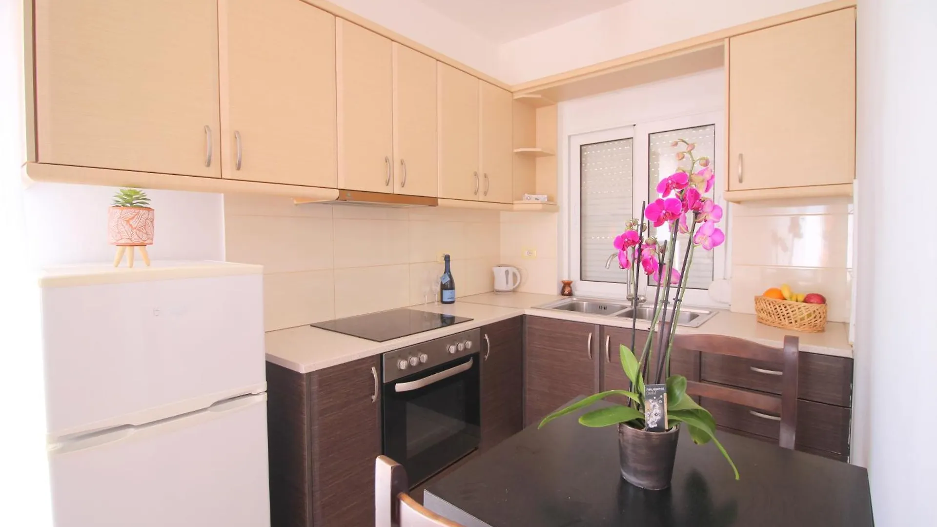 Afrimi Relax Apartments Sarande